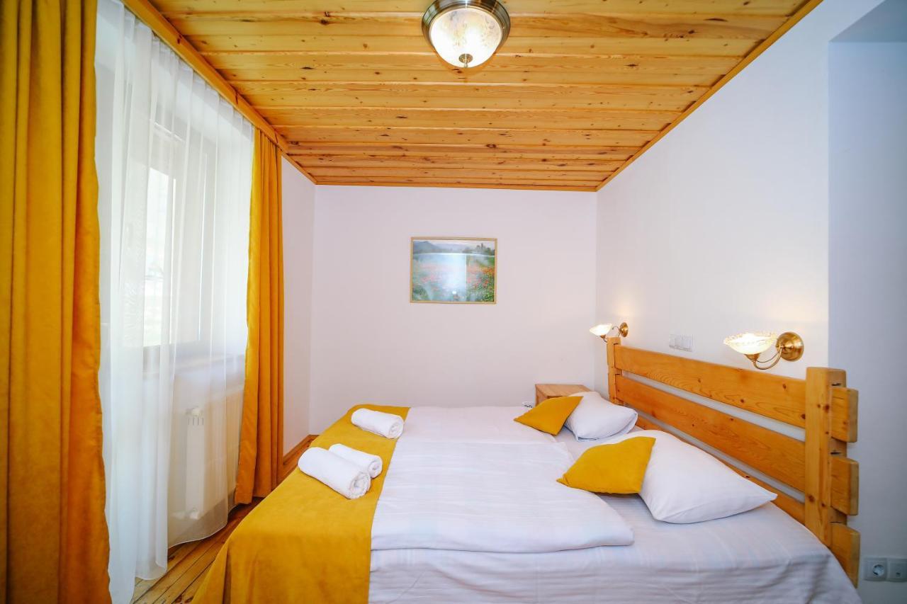 Alpenhaus Kazbegi Hotel & Restaurant Экстерьер фото