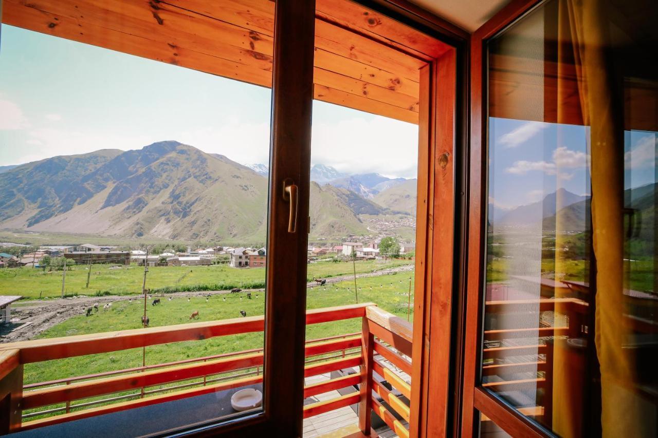 ALPENHAUS KAZBEGI HOTEL & RESTAURANT КАЗБЕГИ 3* (Грузия) - от 5536 RUB |  NOCHI